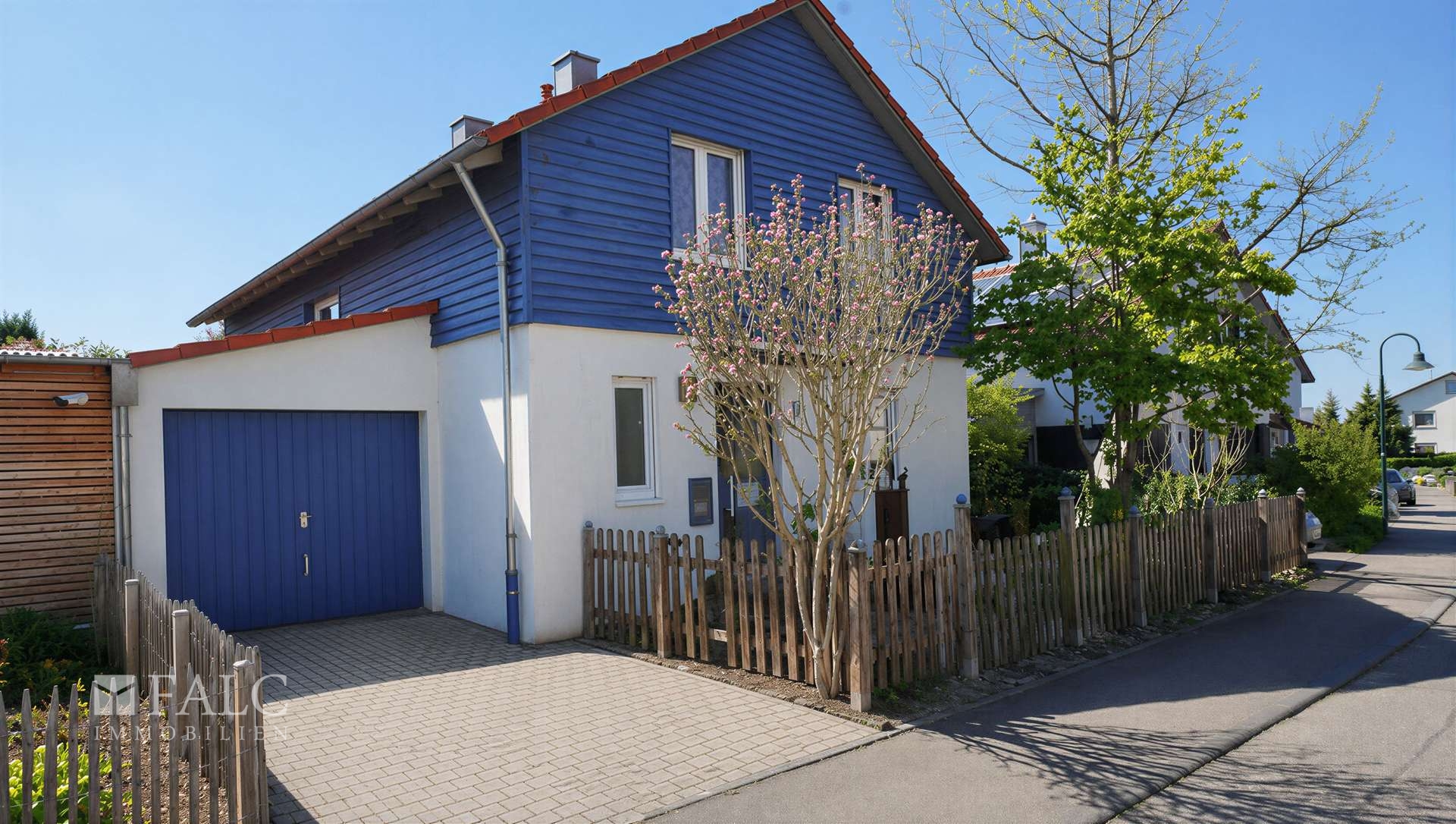 Elegant mit viel Platz - FALC Immobilien – Langenbrettach – Vorschaubild 3