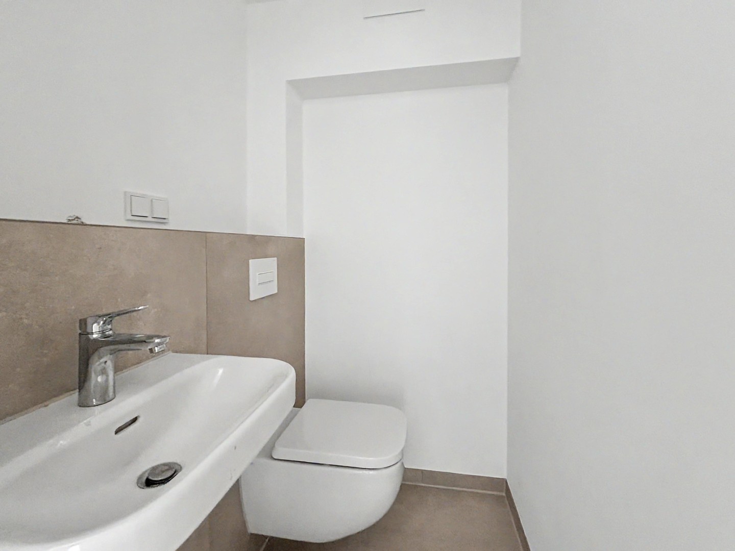 Maisonette-Wohnung im Neubau mit Terrasse und hochwertiger Ausstattung! – Köln – Vorschaubild 6