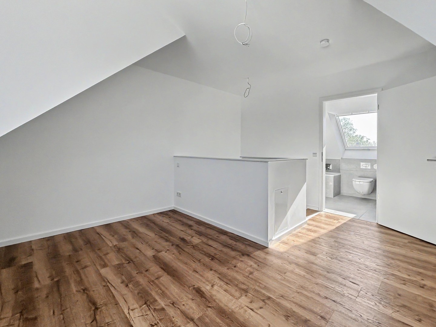Maisonette-Wohnung im Neubau mit Terrasse und hochwertiger Ausstattung! – Köln – Vorschaubild 19