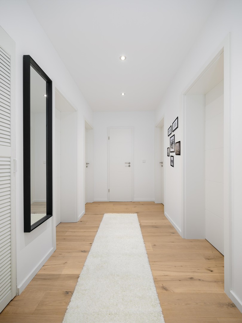 Frisch sanierte 3-Zimmer-Wohnung mit Loggia in Hamburg-Sasel – Hamburg – Vorschaubild 5