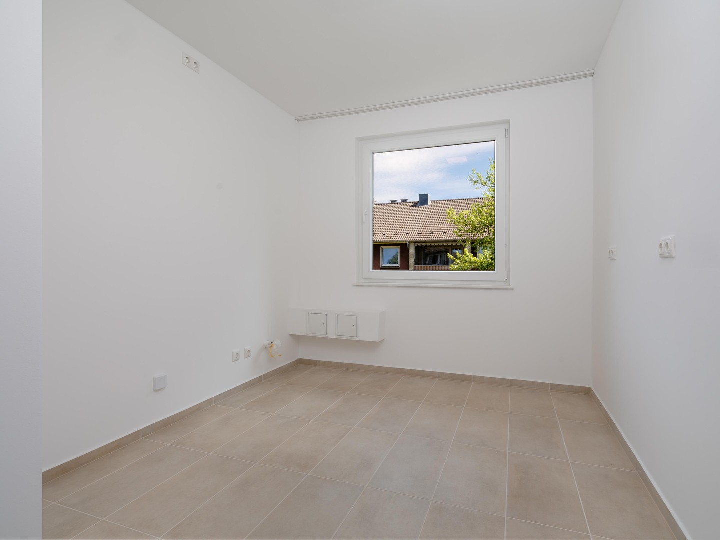 Frisch sanierte 3-Zimmer-Wohnung mit Loggia in Hamburg-Sasel – Hamburg – Vorschaubild 7