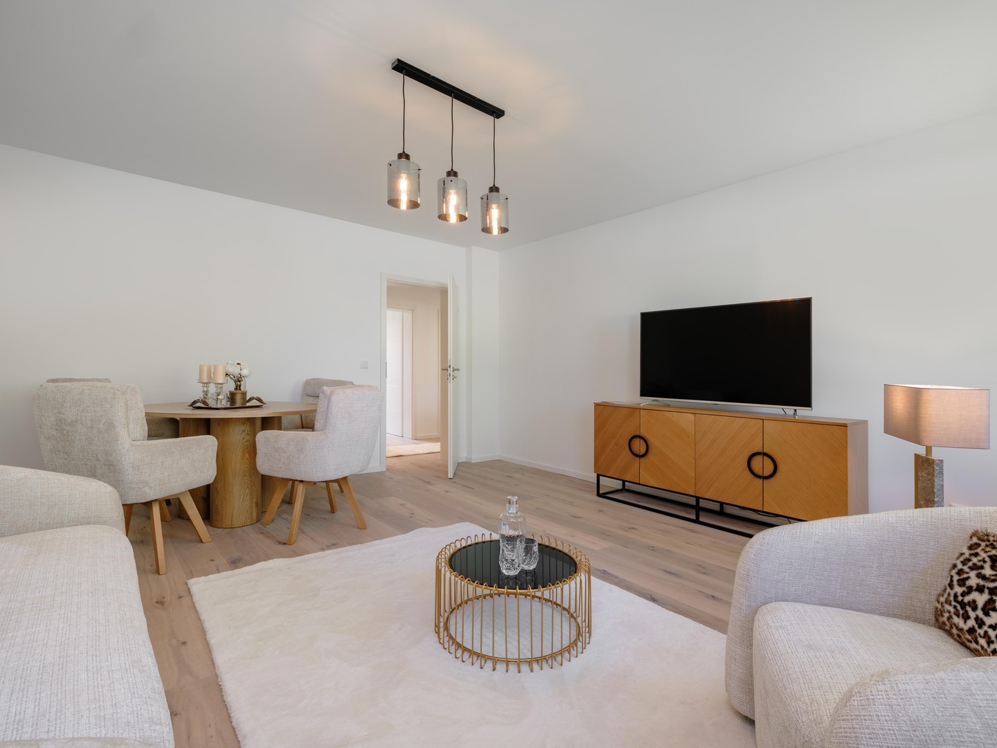 Frisch sanierte 3-Zimmer-Wohnung mit Loggia in Hamburg-Sasel – Hamburg – Vorschaubild 10