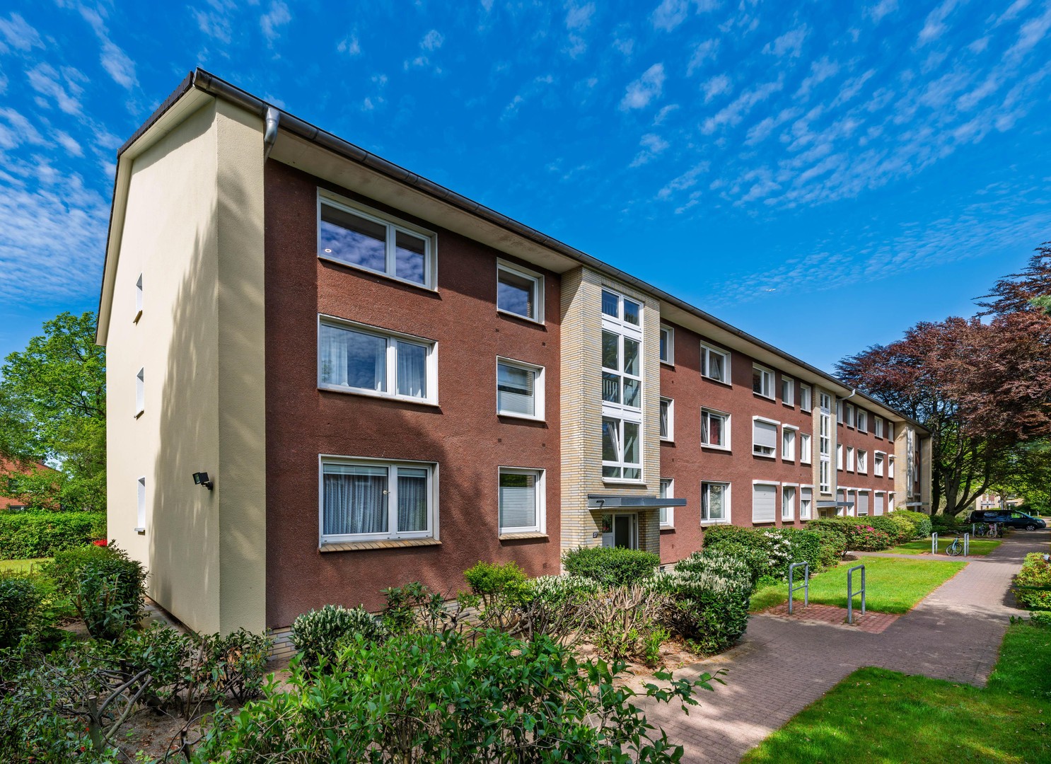 Frisch sanierte 3-Zimmer-Wohnung mit Loggia in Hamburg-Sasel – Hamburg – Vorschaubild 12