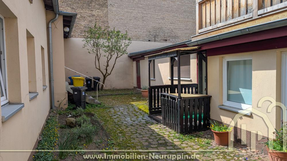Vollvermietetes Altstadthaus | Neuruppin | Faktor 15,3 | 6 Wohneinheiten | Innenstadtlage – Neuruppin – Vorschaubild 6