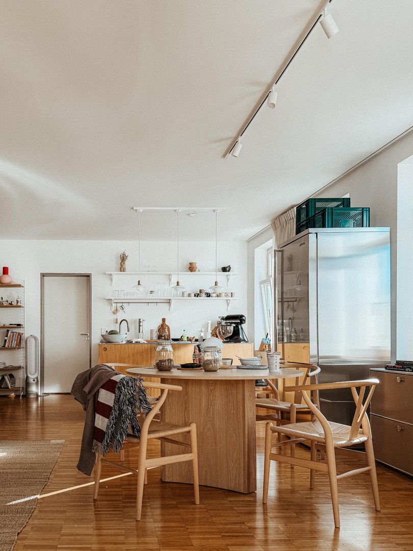 Elegant 2-Room Apartment with Balcony in Leipzig’s Prestigious Musikviertel