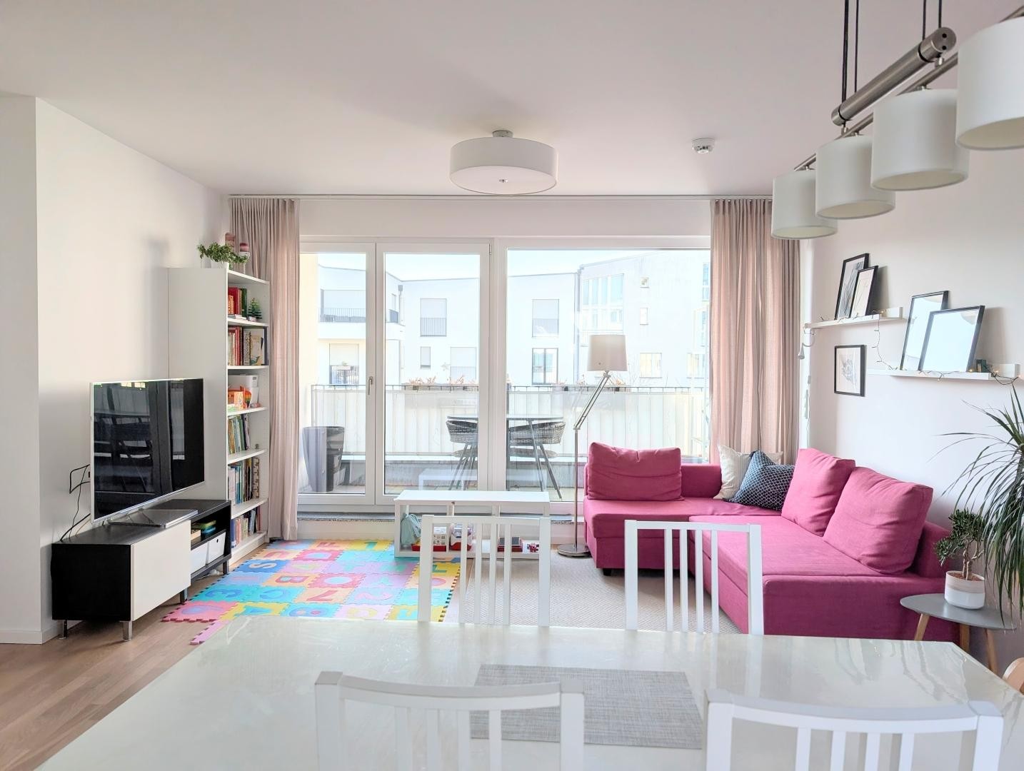 Neubau‑3‑Zimmer‑Wohnung in ruhiger Lage mit 2 Bädern und Süd-Loggia – Berlin – Vorschaubild 5