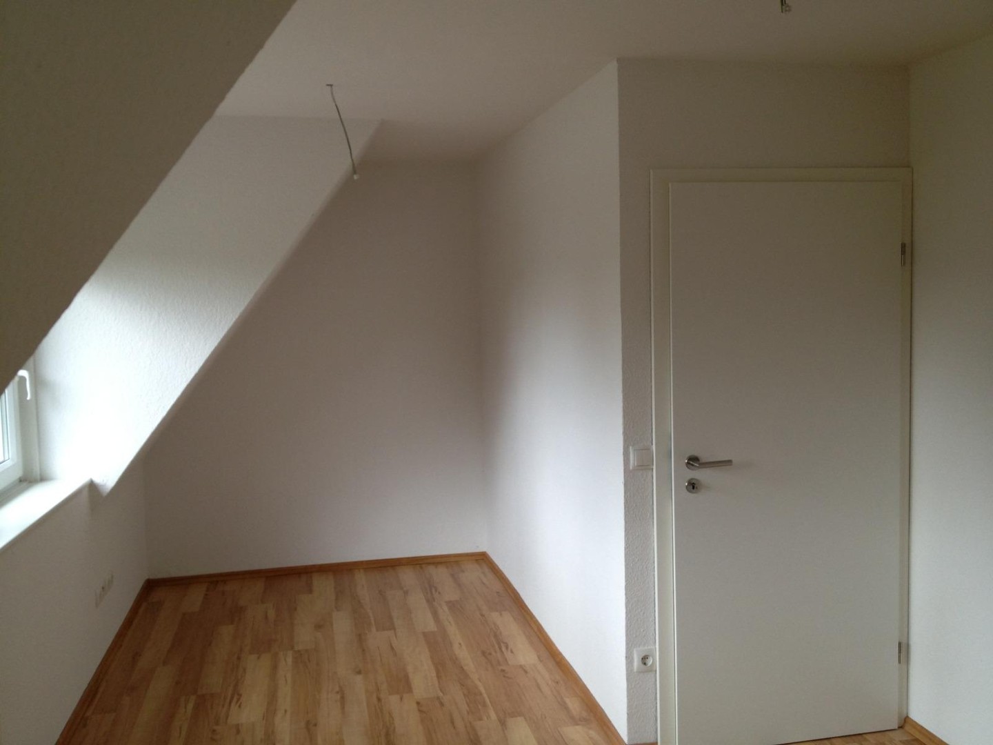 Ab 1.6.26: 70m² Wohnung mit Dachterrasse zentral in Sottrum, PKW-Stellplatz – Sottrum – Vorschaubild 4