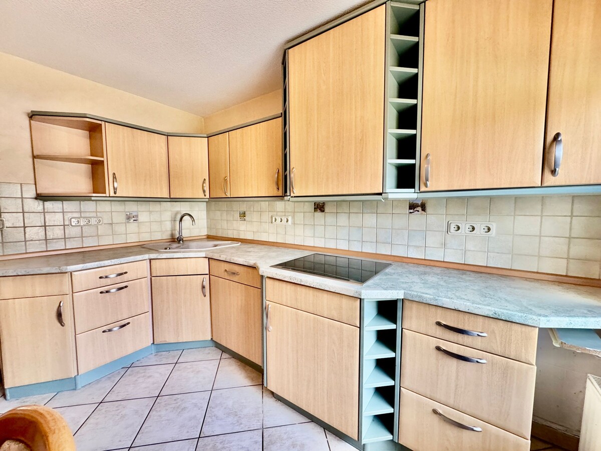HORN IMMOBILIEN ++ Haus mit Doppelgarage und Nebengebäude in Wodarg bei Altentreptow, ruhige Lage – Werder OT Wodarg – Vorschaubild 7