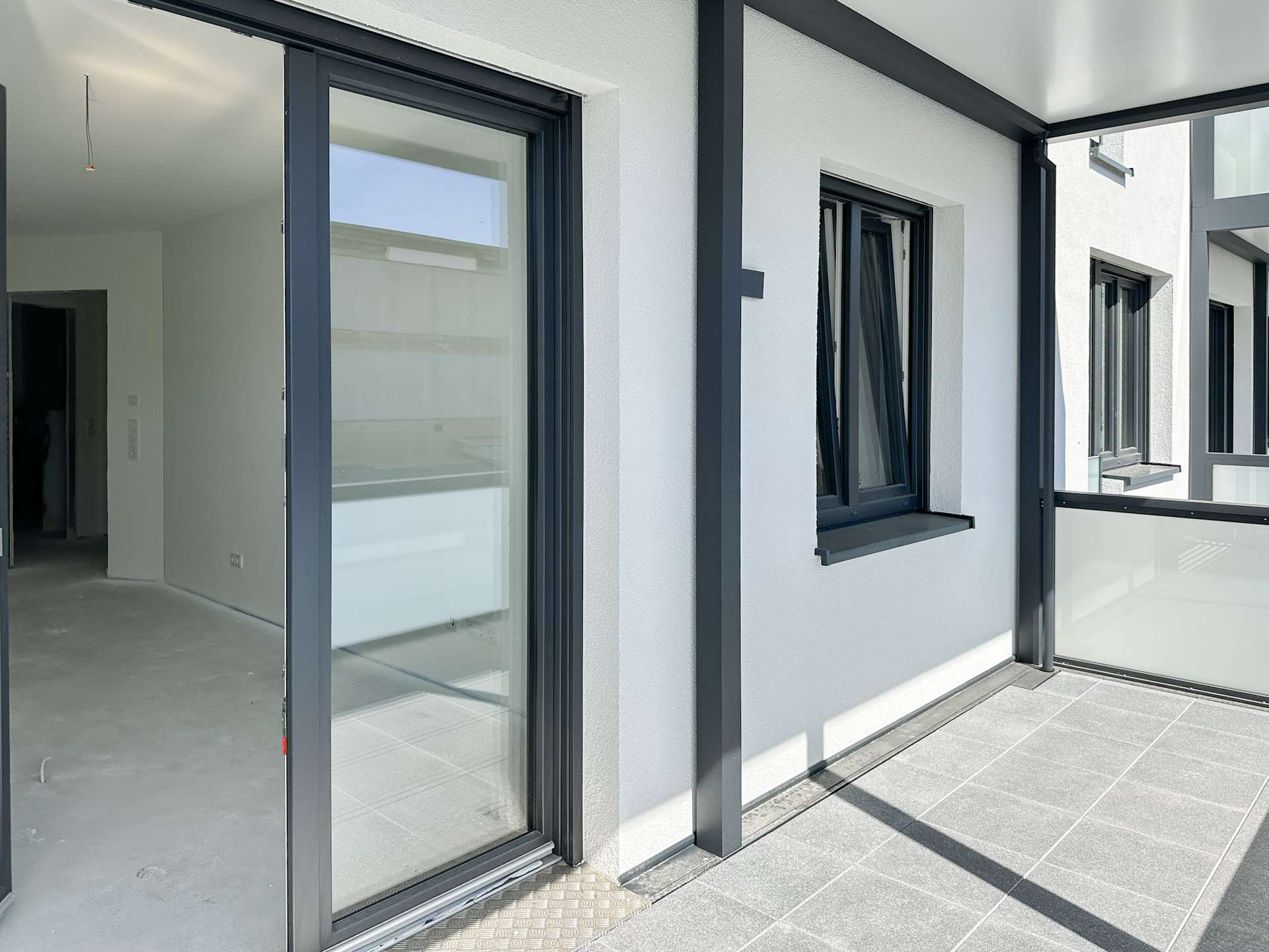 Mit Gestaltungsoption! Erstbezug in 2. Reihe | Lift | Tageslichtbad | Balkon | TG-Stellplatz mgl. – Leipzig – Vorschaubild 6