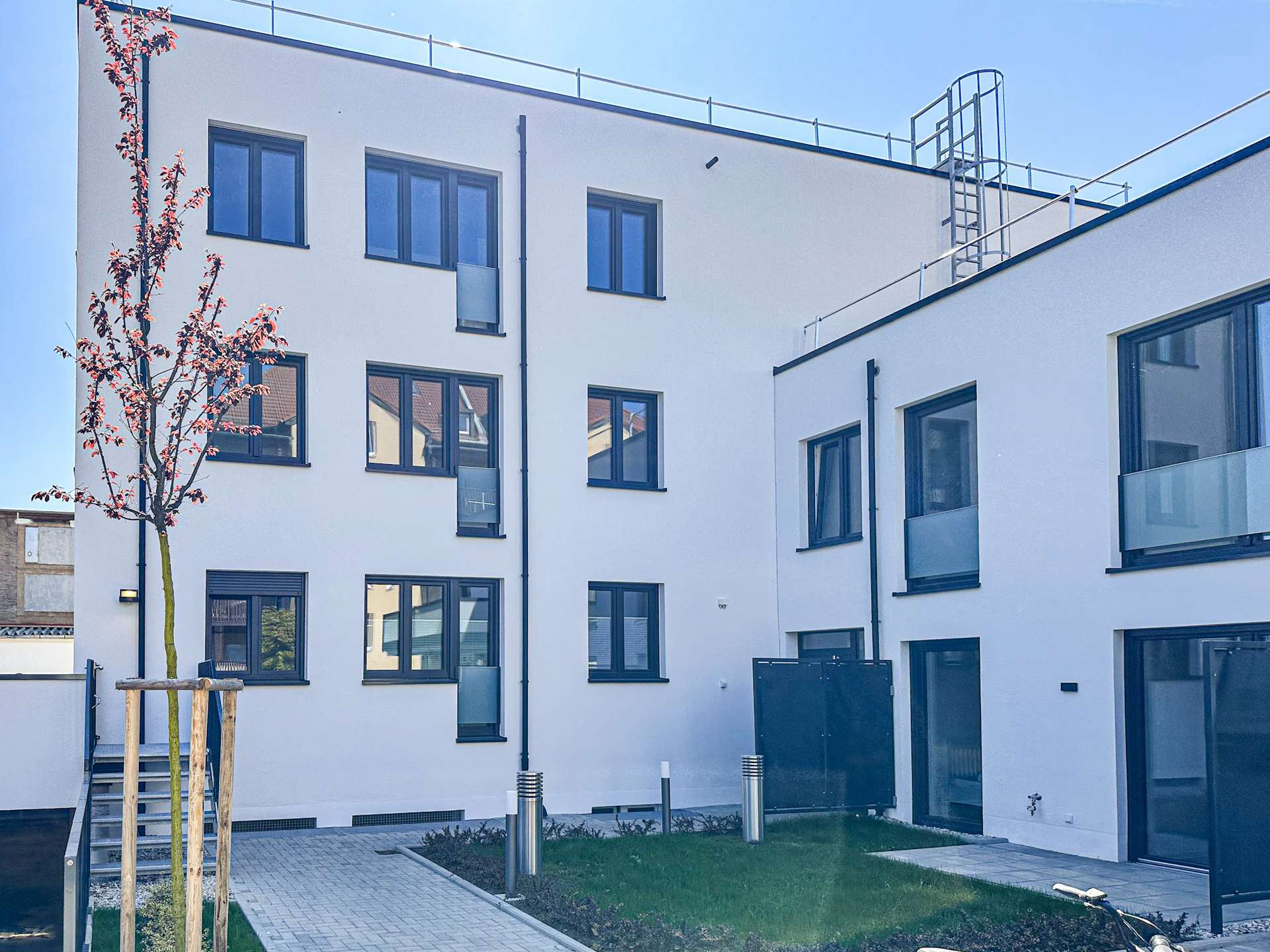 Mit Gestaltungsoption! Erstbezug in 2. Reihe | Lift | Tageslichtbad | Balkon | TG-Stellplatz mgl. – Leipzig – Vorschaubild 11