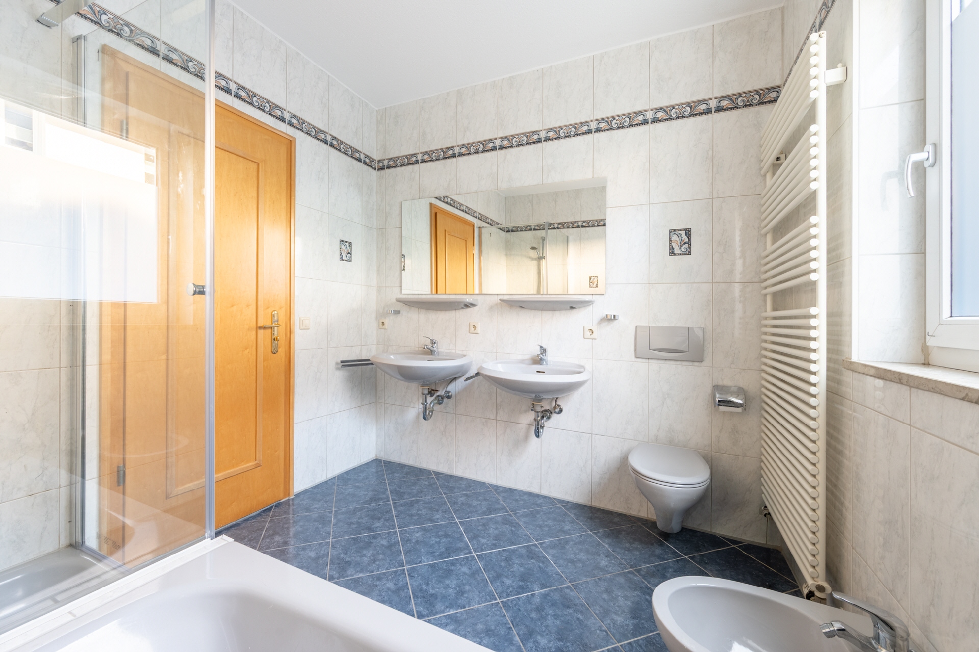 Aigner - Großzügige 3-Zimmer-Erdgeschosswohnung mit Garten in der Villenkolonie Pasing I – München – Vorschaubild 6