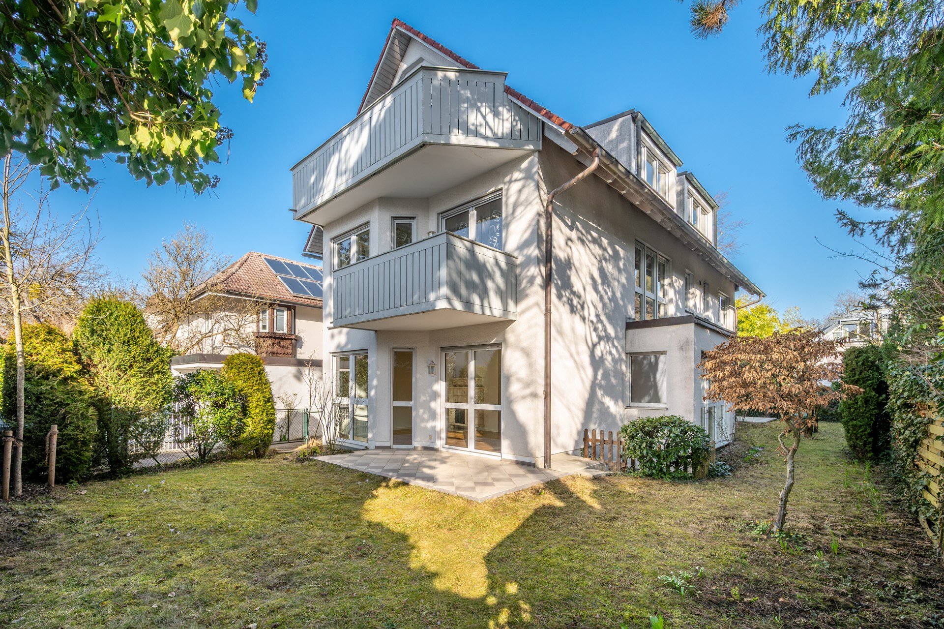 Aigner - Großzügige 3-Zimmer-Erdgeschosswohnung mit Garten in der Villenkolonie Pasing I – München – Vorschaubild 8
