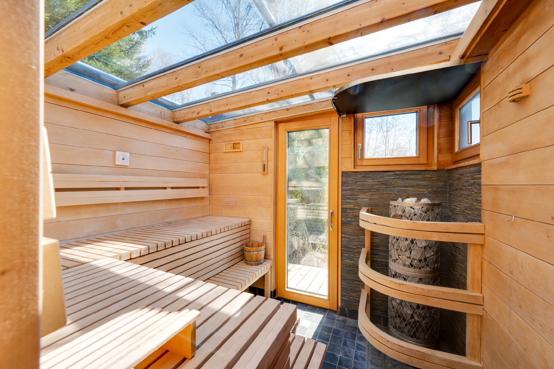 AIGNER - D A S H A U S A M S E E - Einzigartiges Anwesen mit Bootshaus und Steg – Wörthsee – Vorschaubild 11