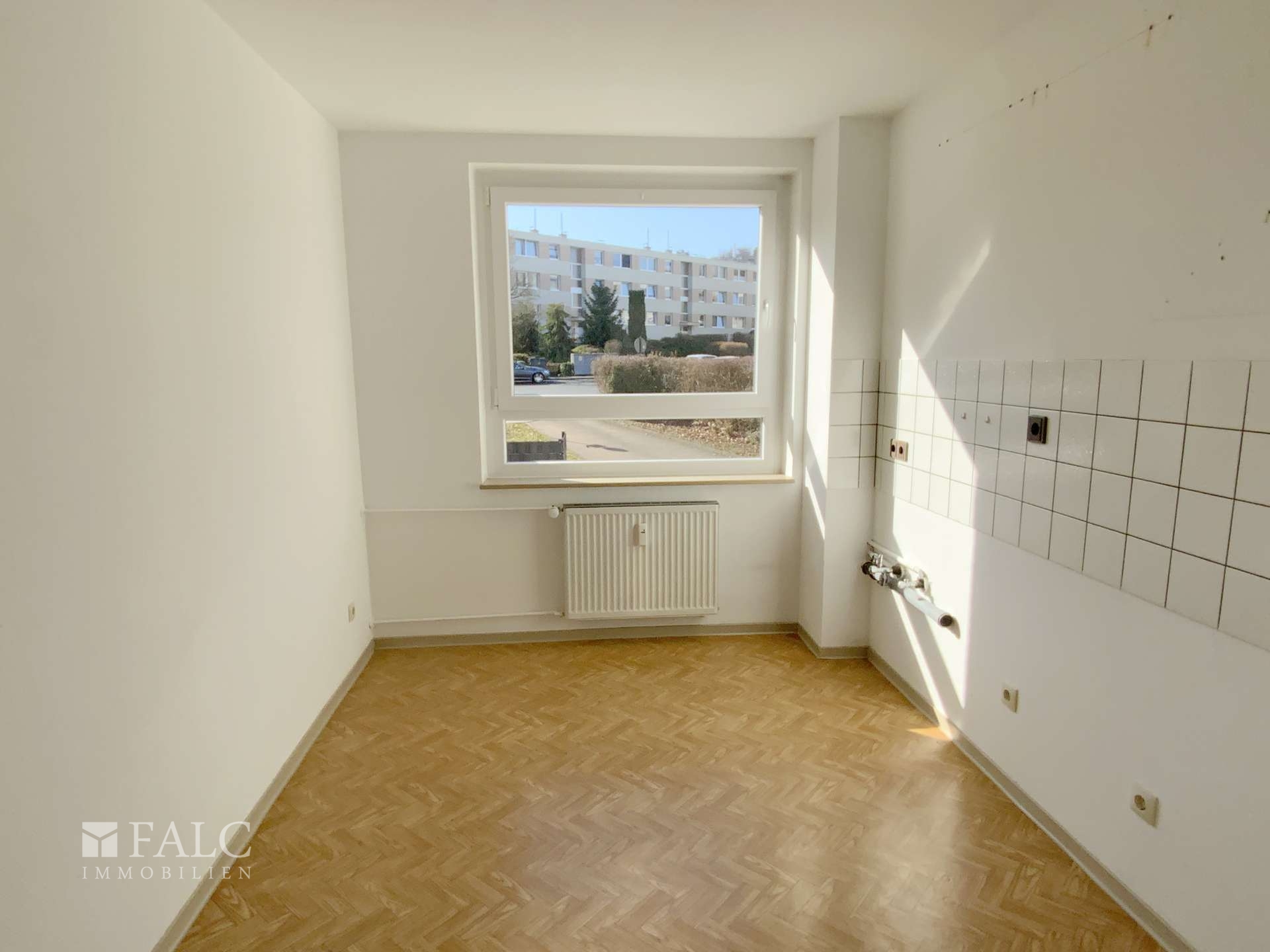 Helle, geräumige 2-Zimmer-Wohnung mit großem Balkon – Hildesheim – Vorschaubild 5