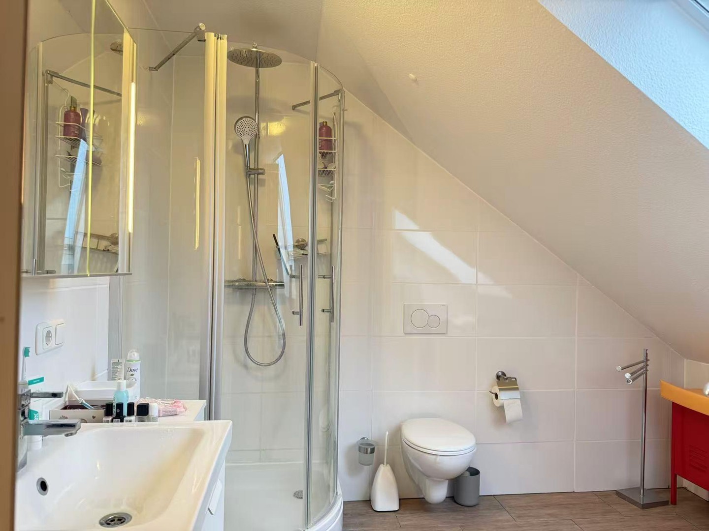 Neuwertiges Reiheneckehaus (Erstbezug 2011) in Buchloe von Privat zum Kauf – Buchloe – Vorschaubild 3