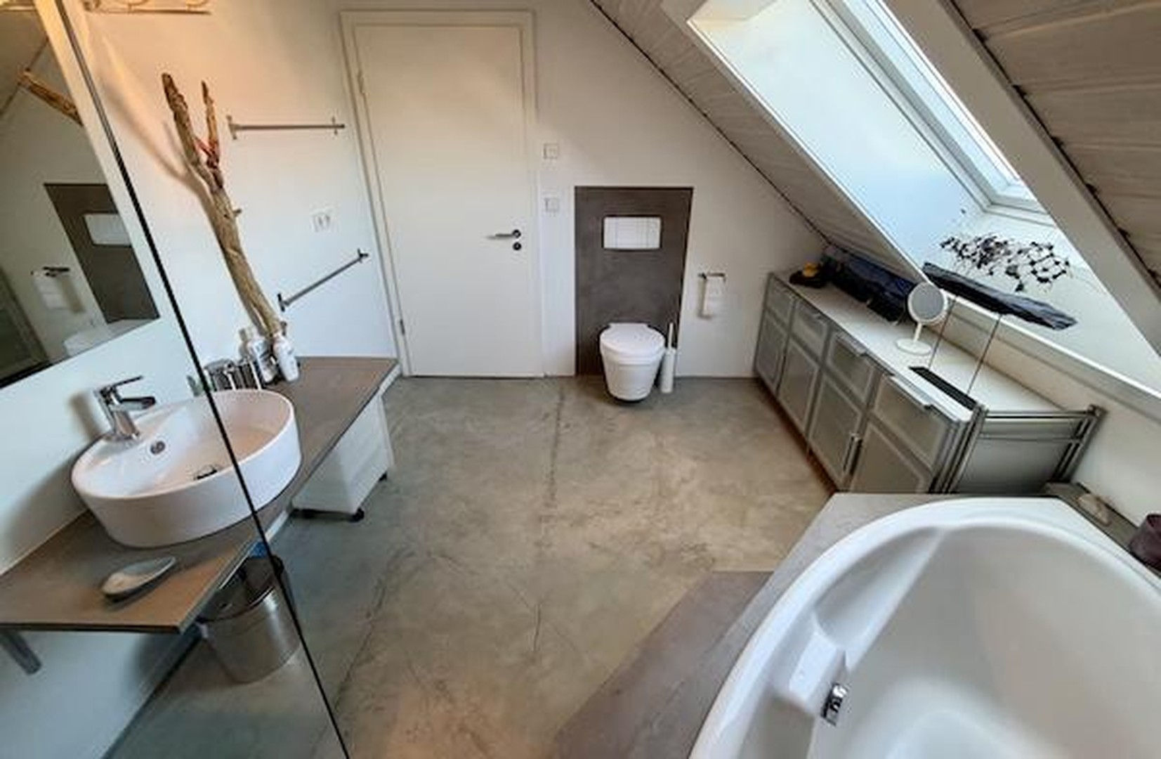 Charmantes norwegisches Holzhaus mit Schwimmteich und traumhaftem Naturgarten – Gerolsbach – Vorschaubild 25