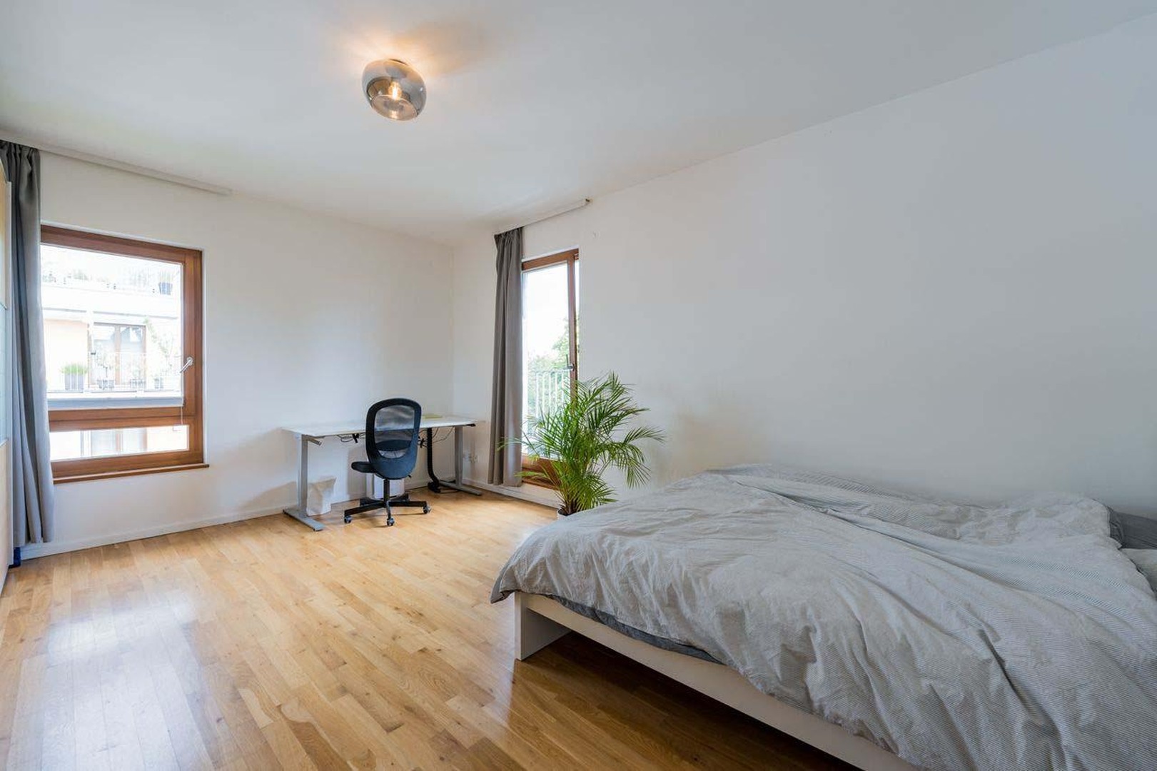 Penthouse appartment mit großer Dachterasse (möbliert) – Berlin – Vorschaubild 7