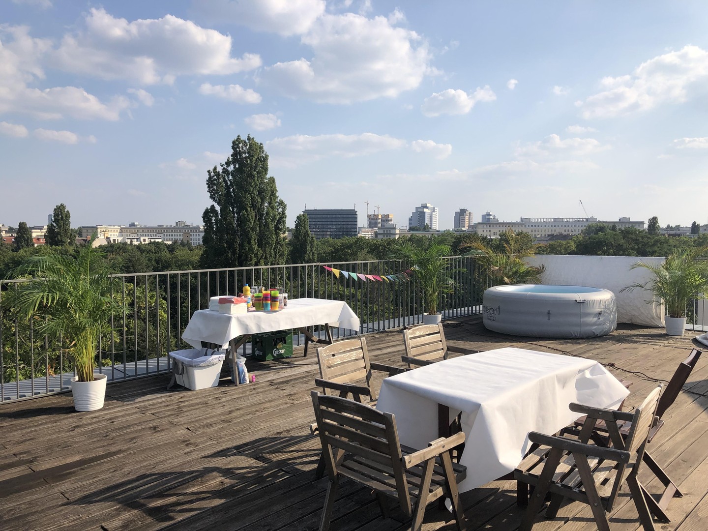 Penthouse appartment mit großer Dachterasse (möbliert) – Berlin – Vorschaubild 16