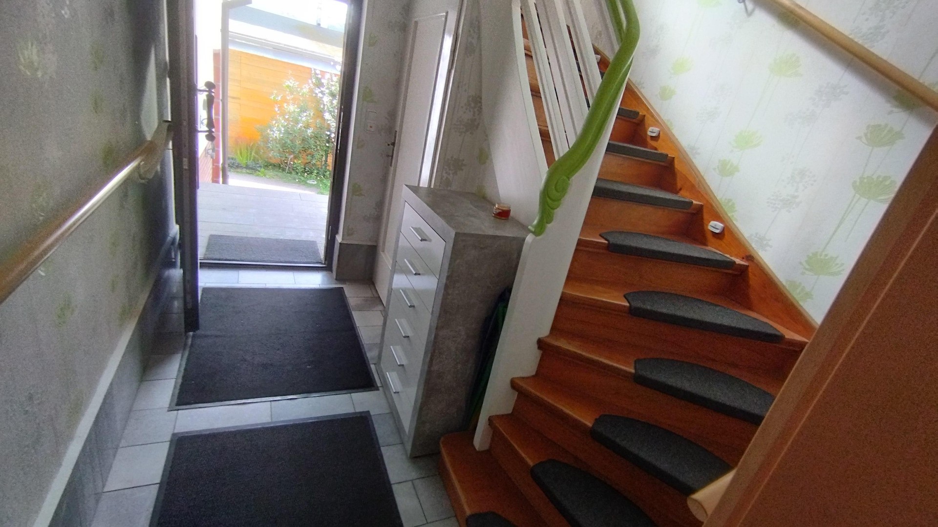 Mehrfamilienhaus, Wohn- und Investitionsobjekt mit Entwicklungspotenzial, provisionsfrei, leer – Leipzig – Vorschaubild 7