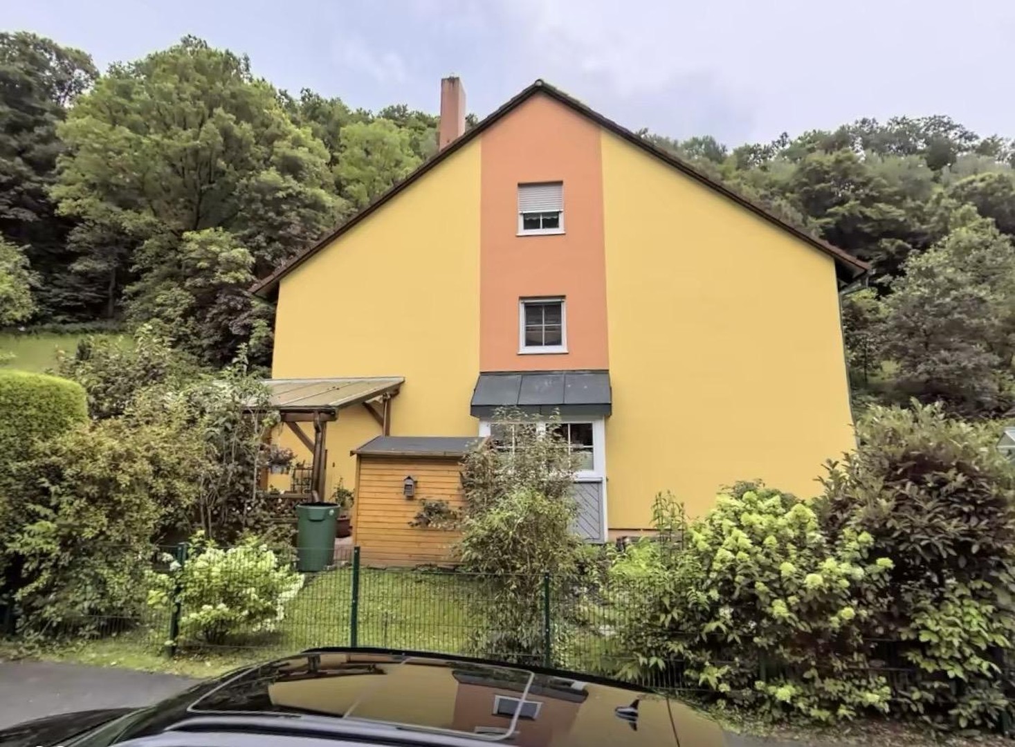 Gepflegtes Reiheneckhaus am ruhigen Stadtrand aber dennoch zentral – Kulmbach – Vorschaubild 3