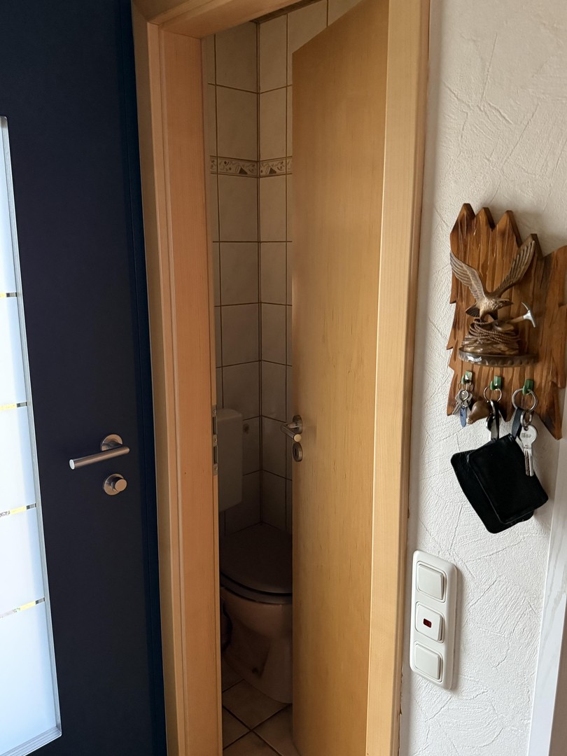 Gepflegtes Reiheneckhaus am ruhigen Stadtrand aber dennoch zentral – Kulmbach – Vorschaubild 6