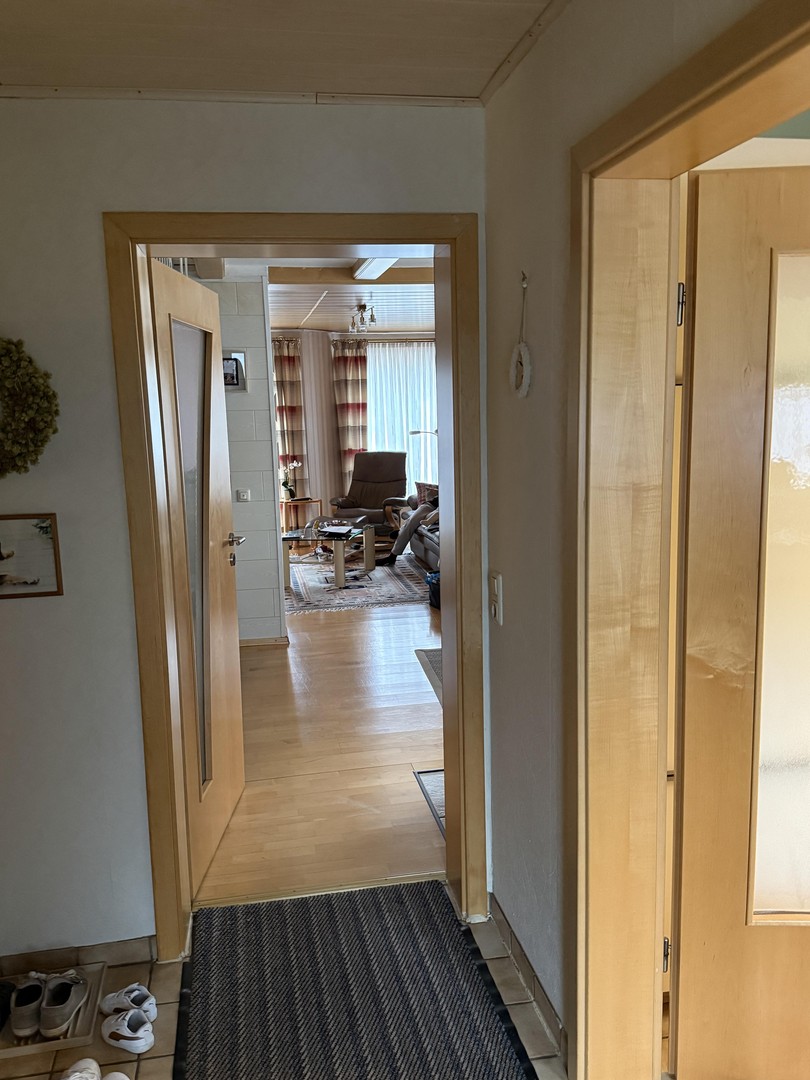 Gepflegtes Reiheneckhaus am ruhigen Stadtrand aber dennoch zentral – Kulmbach – Vorschaubild 7