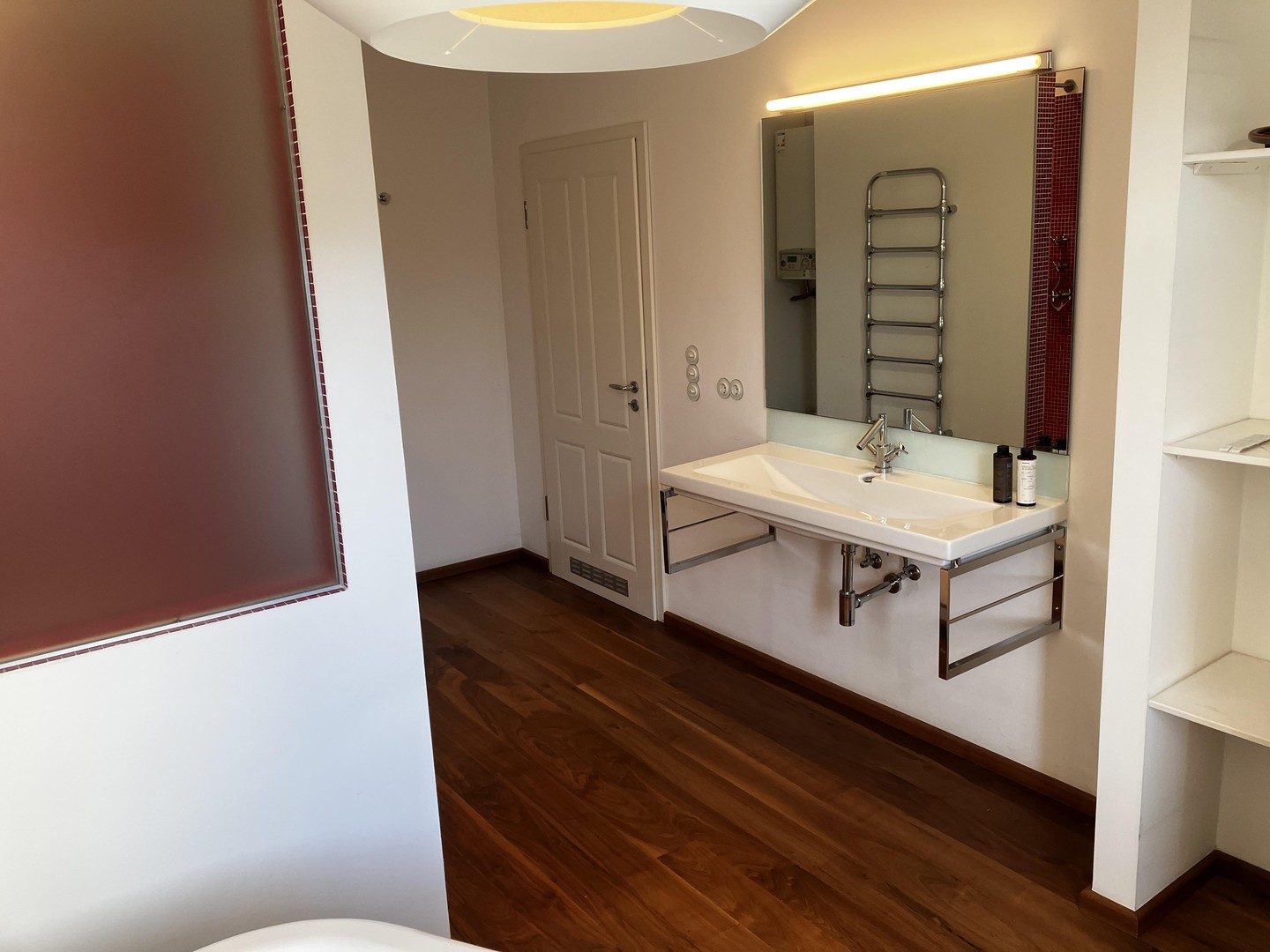 Charmante Stil-Altbauwohnung in zentraler Lage – Bad Homburg – Vorschaubild 5