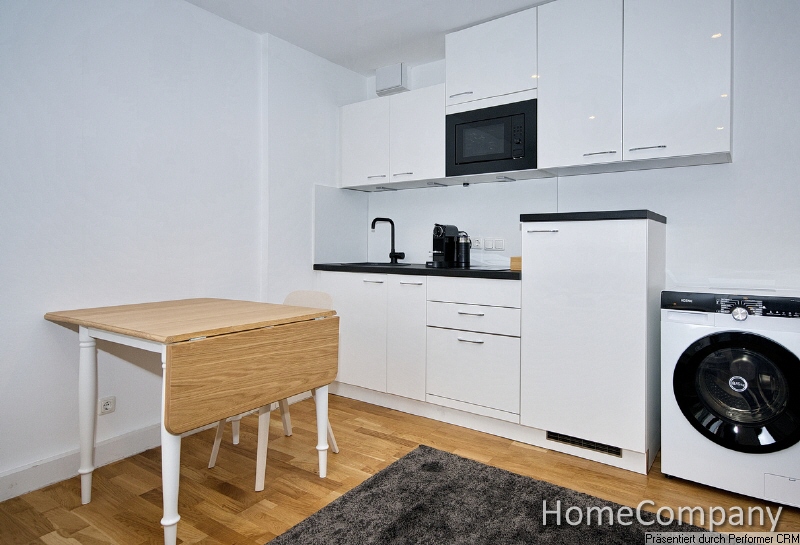 Geschmackvolles Businessapartment mit Wifi und Stellplatz im Zentrum von Düsseldorf – Düsseldorf – Vorschaubild 7