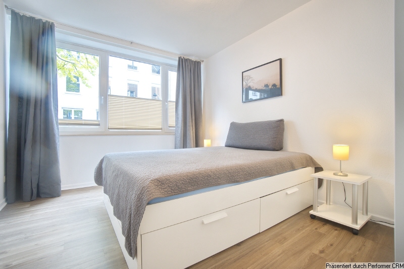 Neu möblierte 2-Zimmer-Wohnung mit Terrasse und Internetzugang im Stadtteil Pempelfort. am Hofgarten. – Düssedorf – Vorschaubild 8