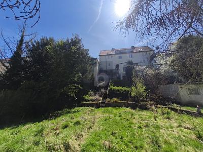 WOHNEN UND VERMIETEN MIT GARTEN UND GARAGE – Coburg – Vorschaubild 2
