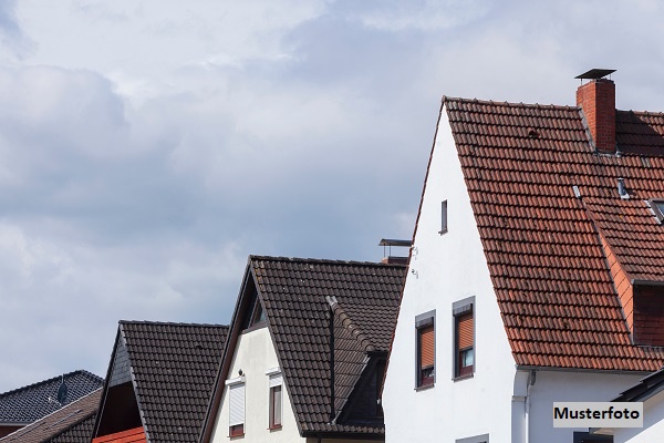 Heimwerker aufgepasst! Einfamilienhaus mit Garage - provisionsfrei