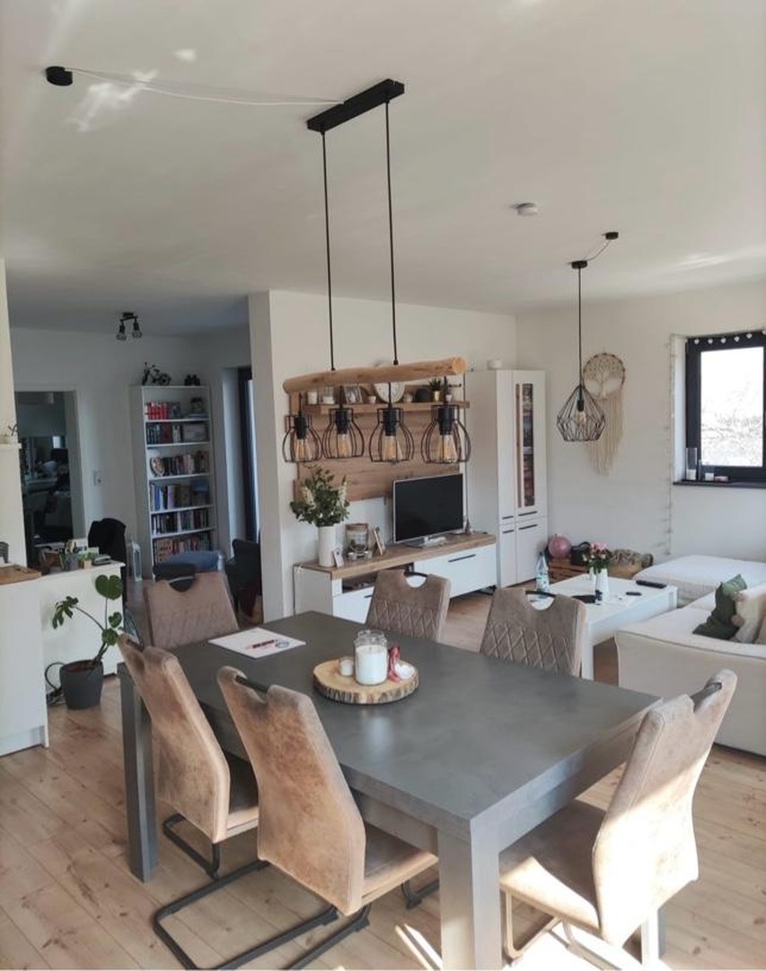 2 Zimmerwohnung mit Einbauküche und Balkon – gießen lützellinden – Vorschaubild 2