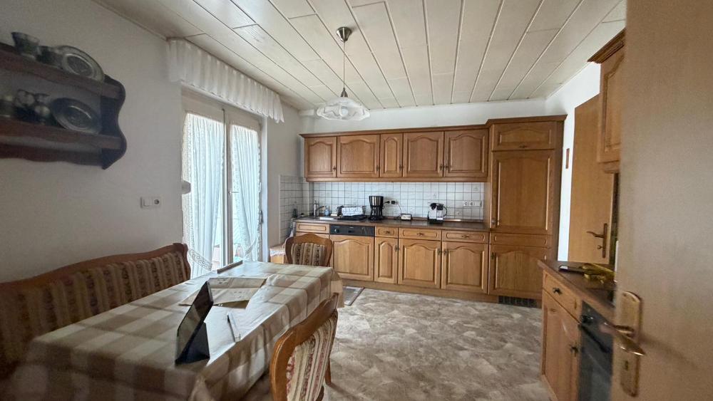 +++Gemütliches Einfamilienhaus mit Panoramablick, Doppelgarage und ebenem, sonnigen Gartengrundstück, sofort verfügbar+++ – Waldfischbach – Vorschaubild 11