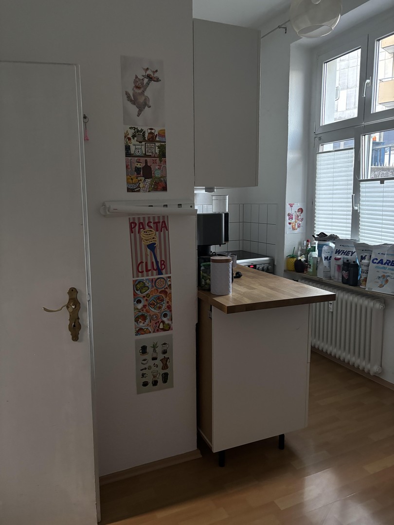 Zentrale 2 Zimmerwohnung mit Bad und WC – Wuppertal – Vorschaubild 3