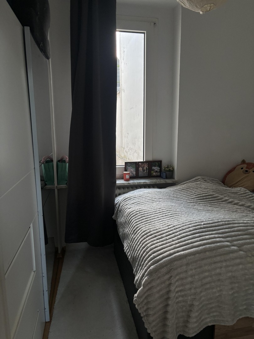 Zentrale 2 Zimmerwohnung mit Bad und WC – Wuppertal – Vorschaubild 5