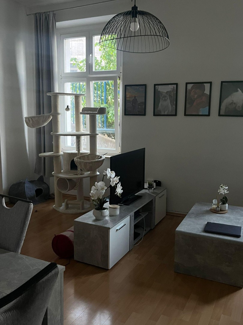 Zentrale 2 Zimmerwohnung mit Bad und WC – Wuppertal – Vorschaubild 10
