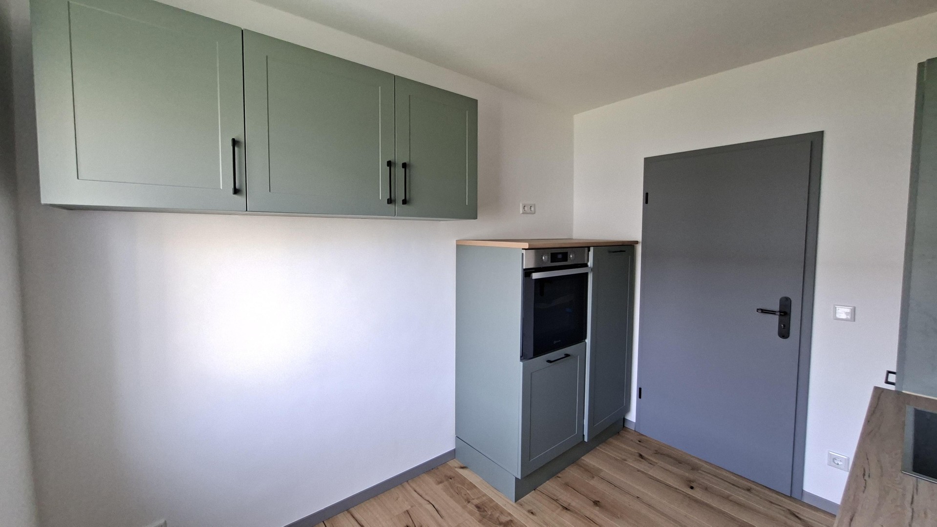 3 Zimmer Wohnung Balkon Einbauküche Erstbezug nach Sanierung – Darmstadt – Vorschaubild 5