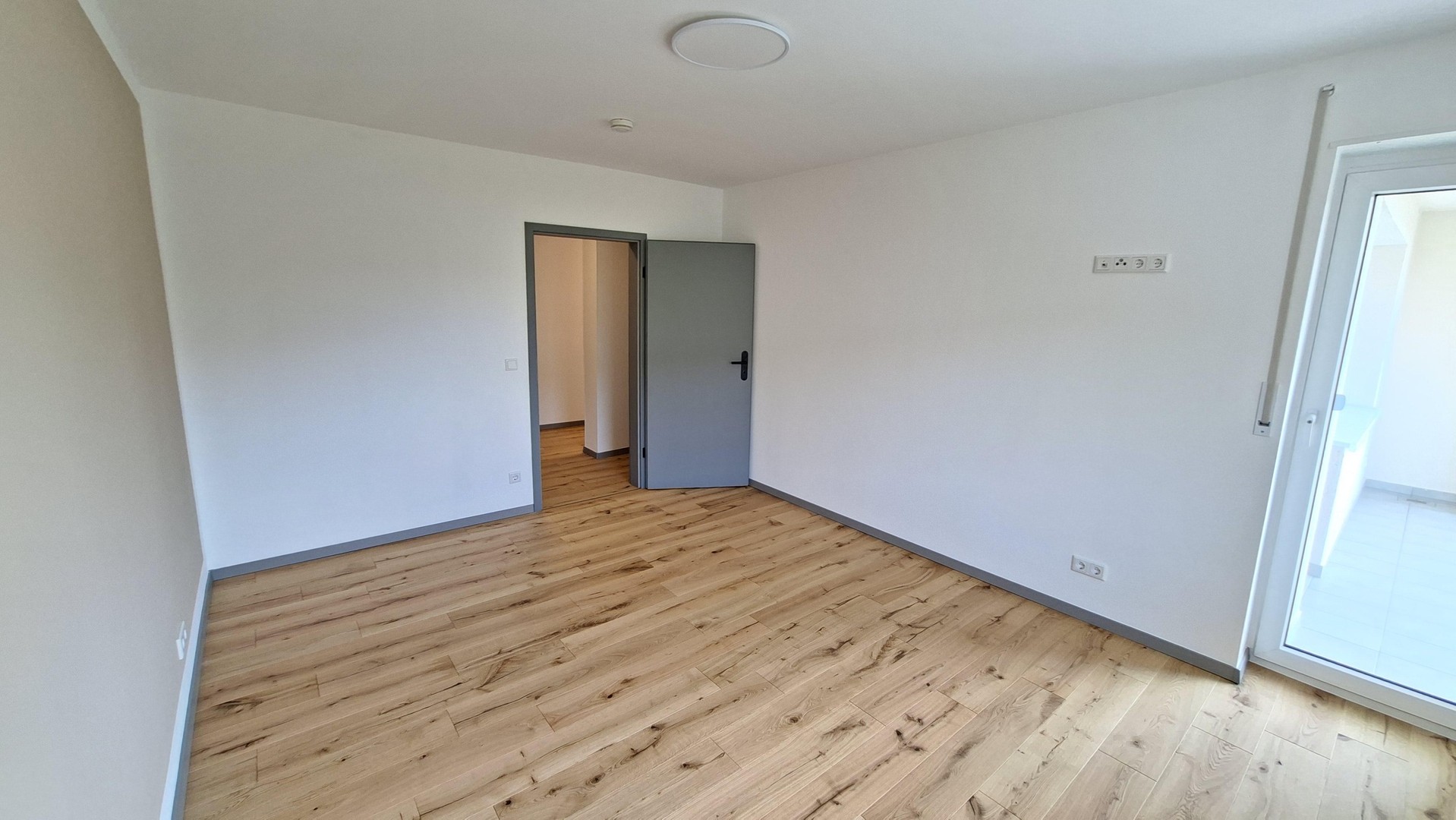 3 Zimmer Wohnung Balkon Einbauküche Erstbezug nach Sanierung – Darmstadt – Vorschaubild 8