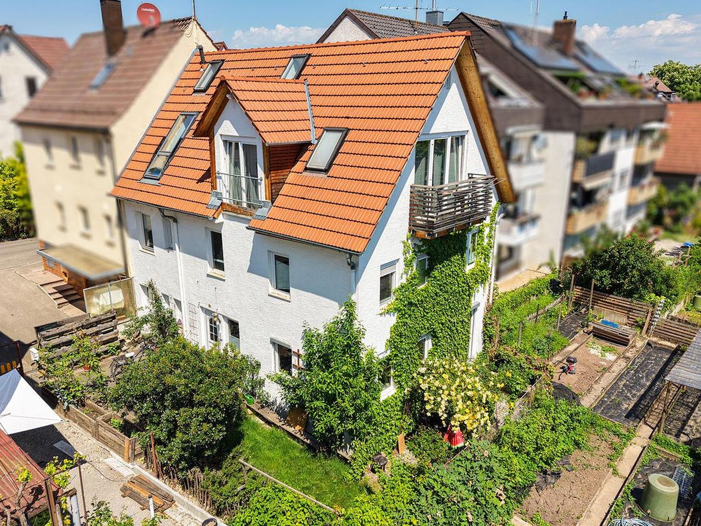 Natur- und stadtnah: idyllisches, helles Einfamilienhaus(159qm) mit kl. Garten in in S-Wangen – Stuttgart – Vorschaubild 2