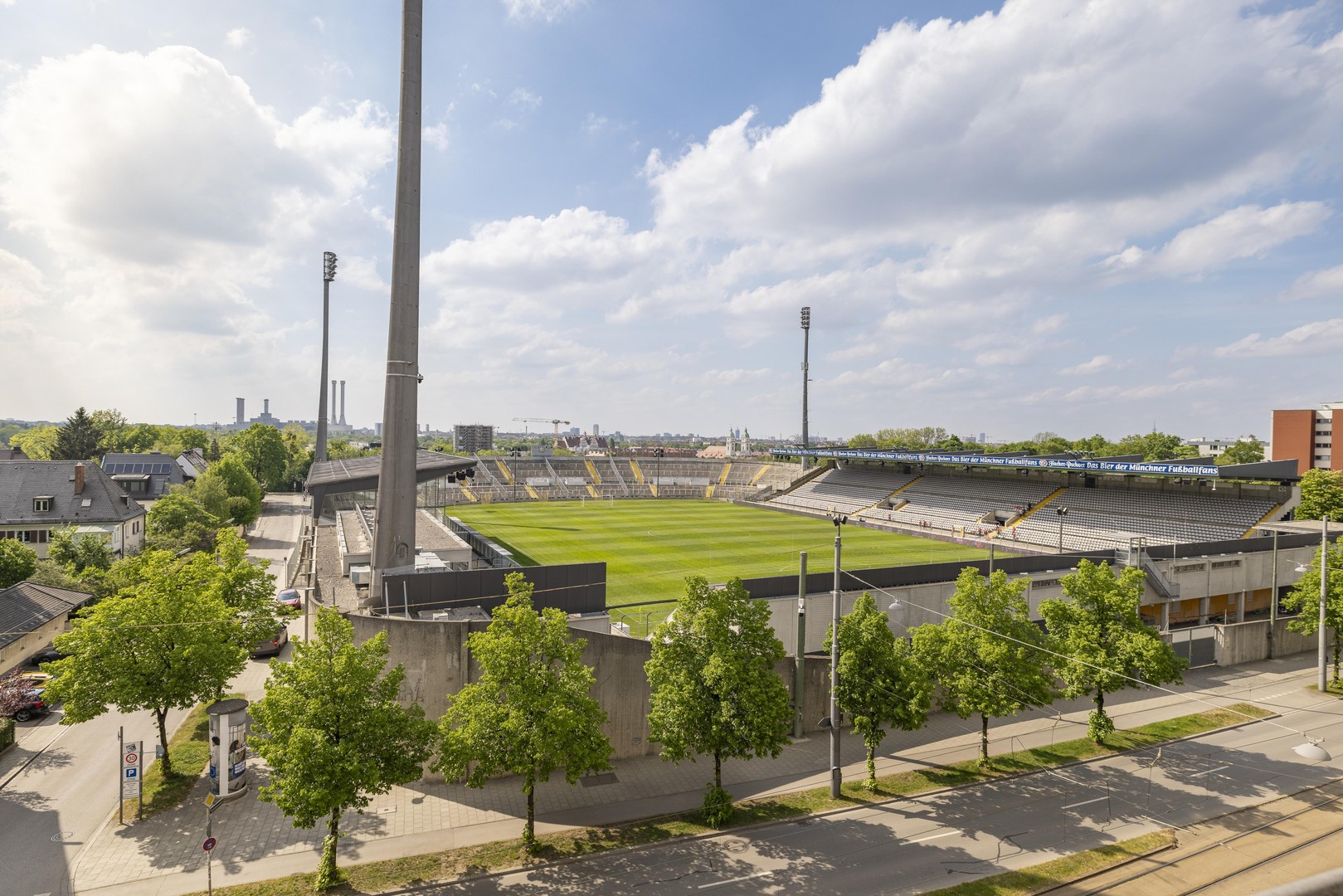 Vollmöbliertes Apartment mit Stadionblick in der Grünwalder Straße – München – Vorschaubild 9