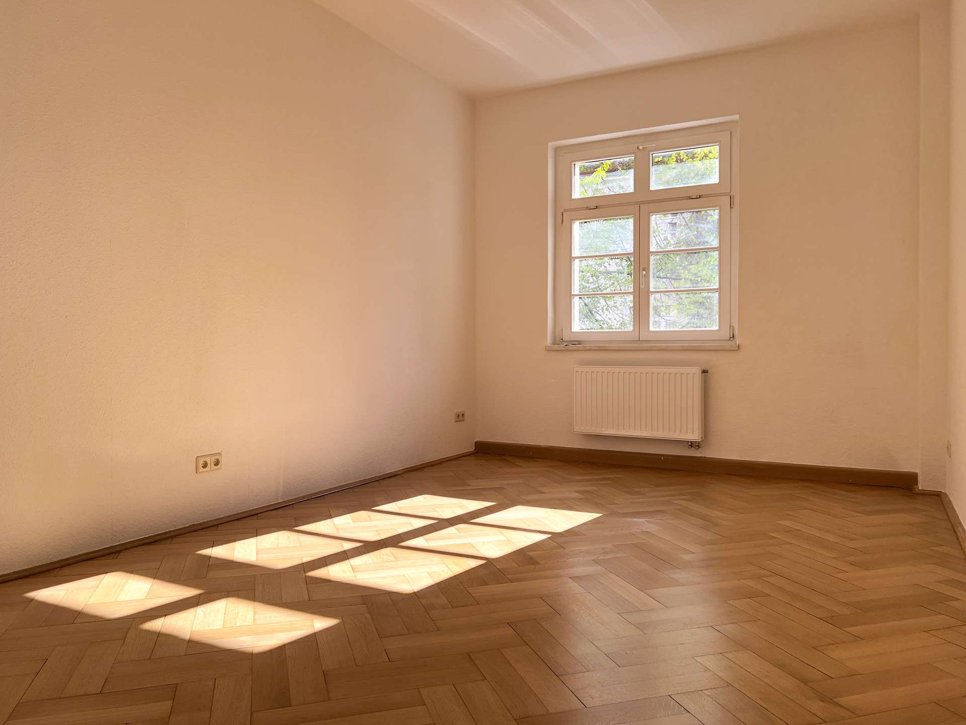 Helle 3-RW frisch saniert | Fischgrätenparkett | *sofort bezugsfrei* – Leipzig – Vorschaubild 8