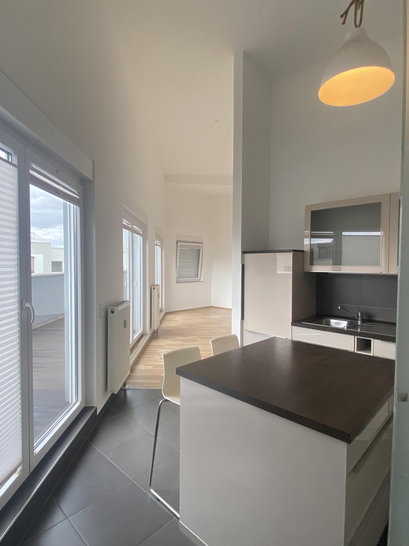 Sonnige Penthousewohnung mit Küche - 3 ZKB mit Terrasse, Keller und 2 x Stellplatz – Frankfurt – Vorschaubild 24