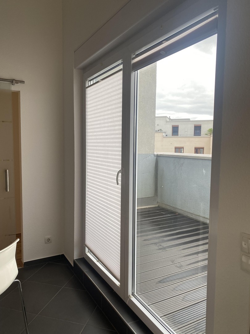 Sonnige Penthousewohnung mit Küche - 3 ZKB mit Terrasse, Keller und 2 x Stellplatz – Frankfurt – Vorschaubild 26