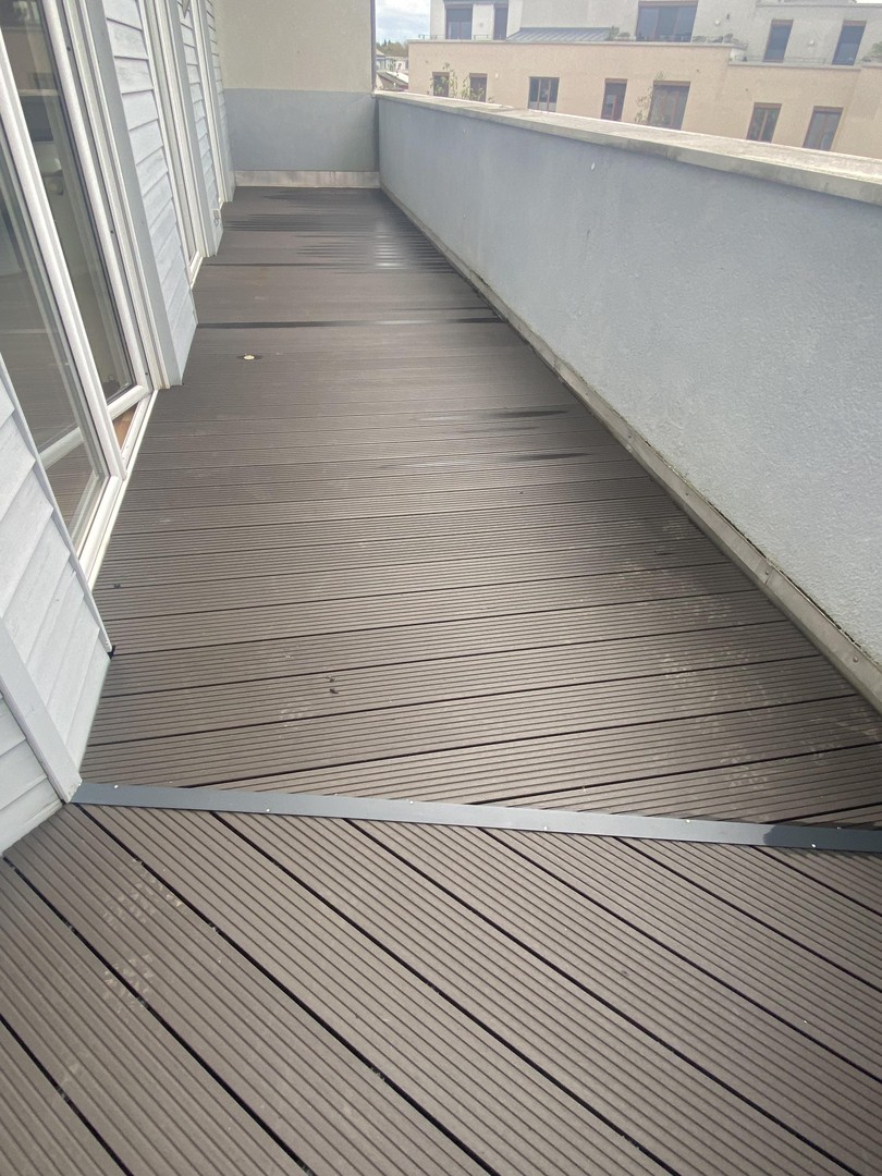 Sonnige Penthousewohnung mit Küche - 3 ZKB mit Terrasse, Keller und 2 x Stellplatz – Frankfurt – Vorschaubild 34