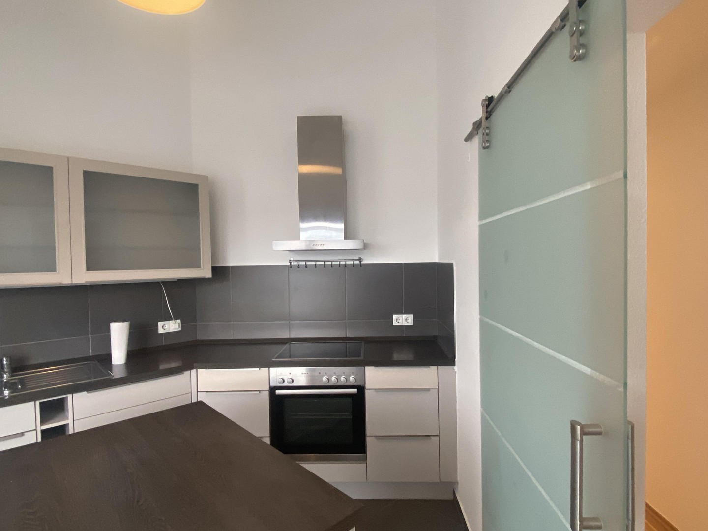 Sonnige Penthousewohnung mit Küche - 3 ZKB mit Terrasse, Keller und 2 x Stellplatz – Frankfurt – Vorschaubild 39