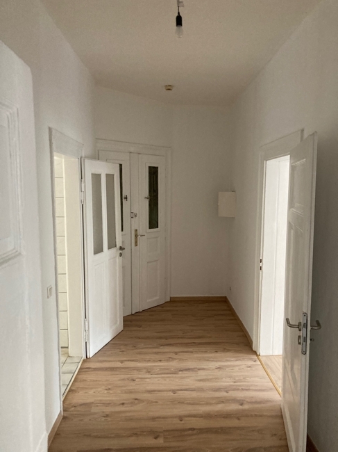 +++5 Zimmer-Wohnung mit zwei Bädern im sanierten Altbau+++ – Leipzig / Volkmarsdorf – Vorschaubild 8