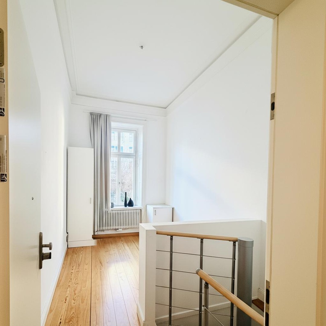 Innenstadt-Juwel: Wohnen & Arbeiten in Alsternähe – Hamburg – Vorschaubild 2