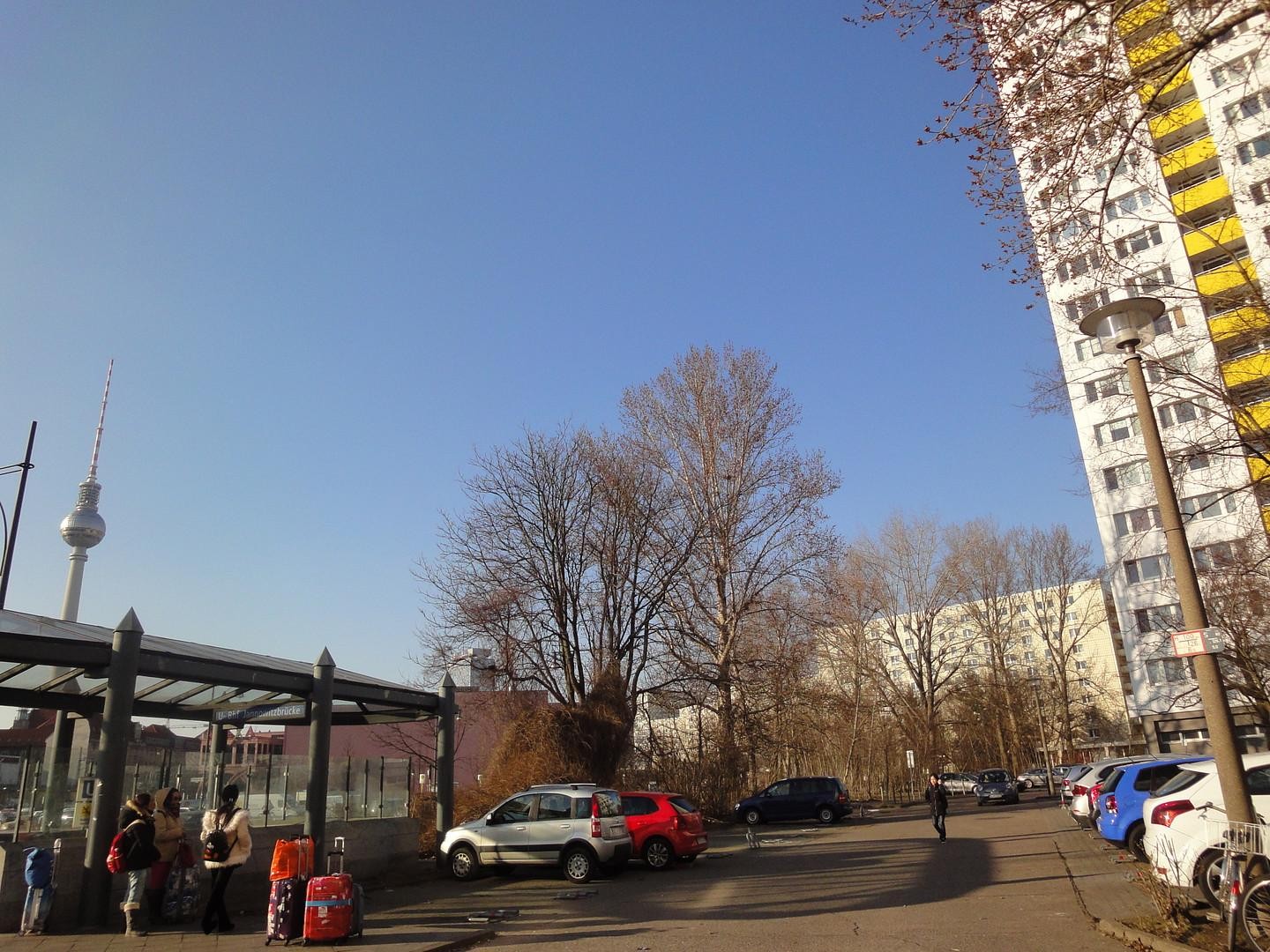 Zuvermieten Liebe Wohnung ,EBK,KELLER< – Berlin – Vorschaubild 4
