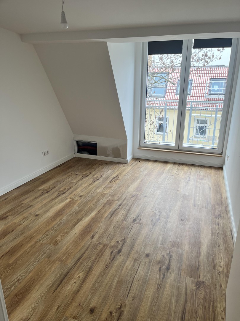Dachgeschosswohnung Dietzgenstraße 93 – Berlin – Vorschaubild 5