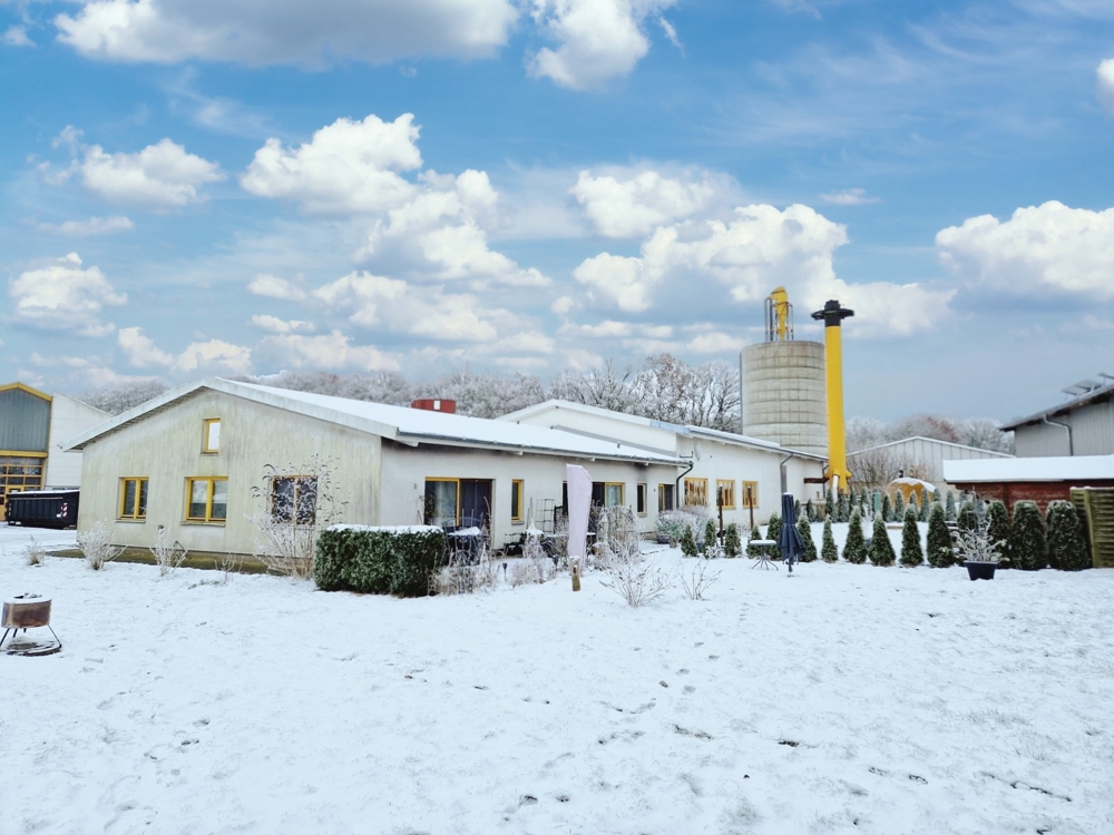 Lager-/Produktionshallen mit Ausstellungs-/Verwaltungsgebäude sowie landw. Flächen auf ca. 46.000 m² – Waren (Müritz) / Alt Falkenhagen – Vorschaubild 26